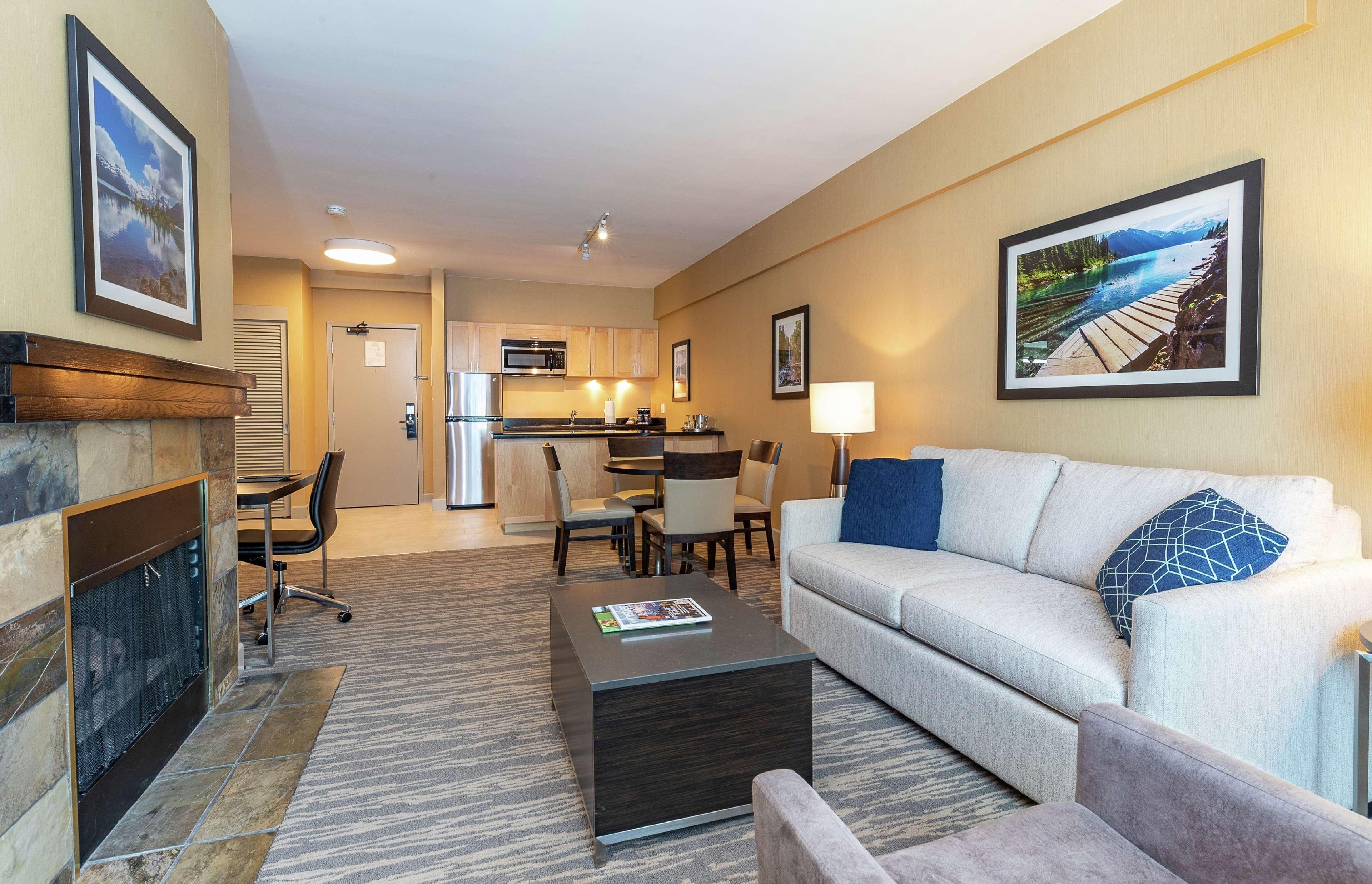 Hilton Whistler Resort & Spa Bagian luar foto