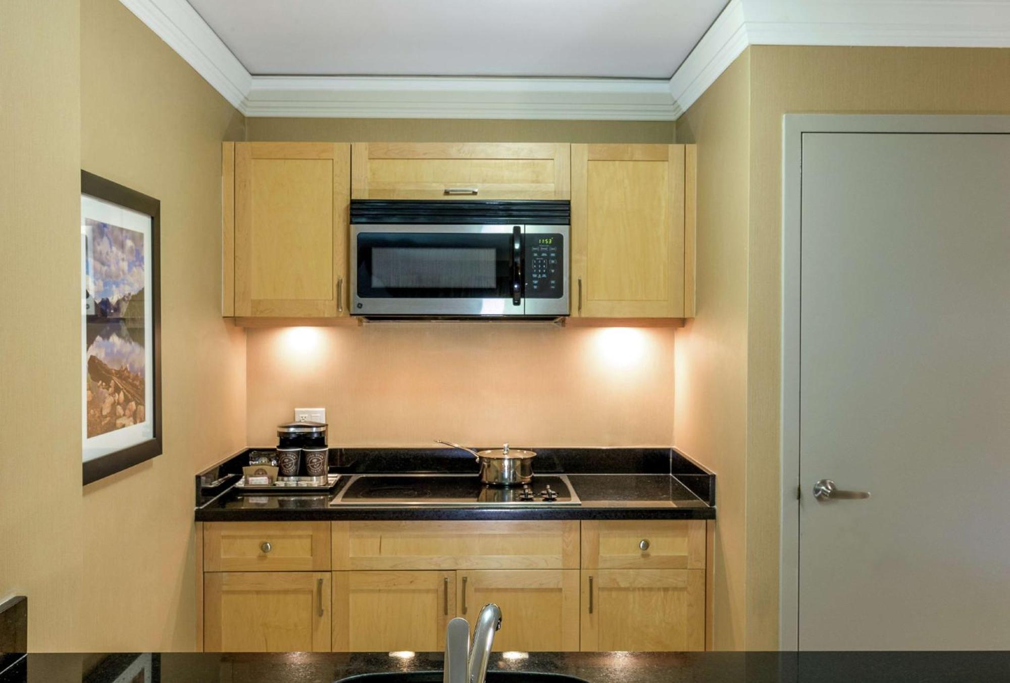 Hilton Whistler Resort & Spa Bagian luar foto